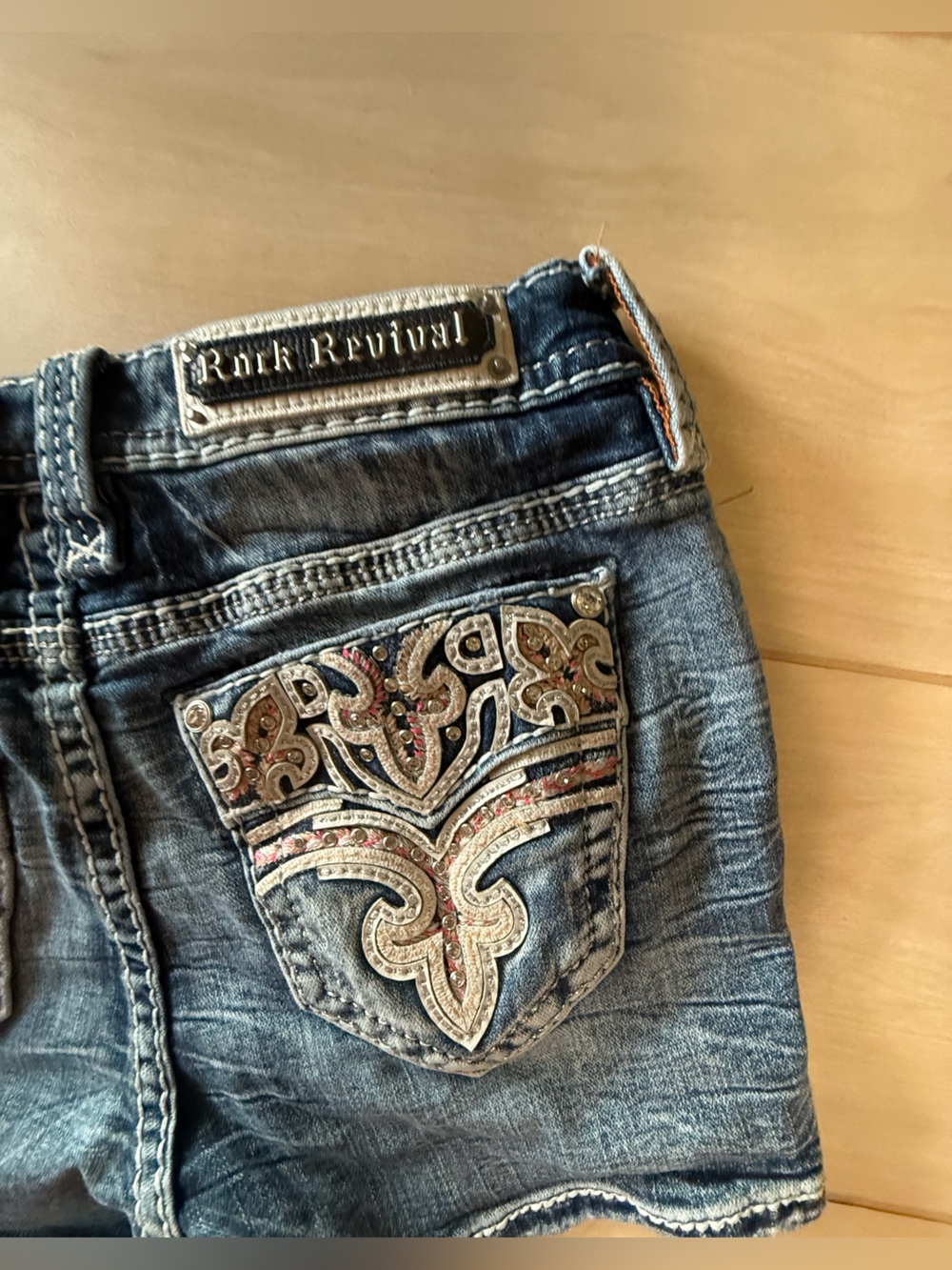 Rock Revival NURI  Distressed Denim Short Shorts - 30 mid rise PINK - Picture 5 of 7